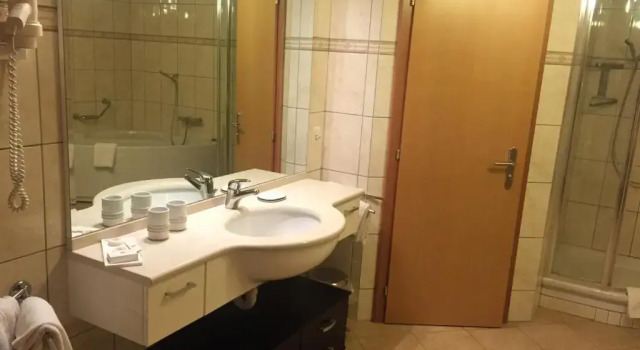 Номер Standard Zermatt Budget Rooms at Alpen Resort, Spa & Dining
