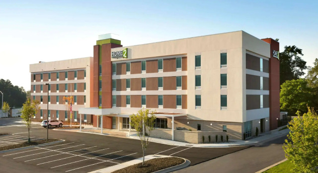 Кровать в общем номере Home2 Suites by Hilton Durham Chapel Hill
