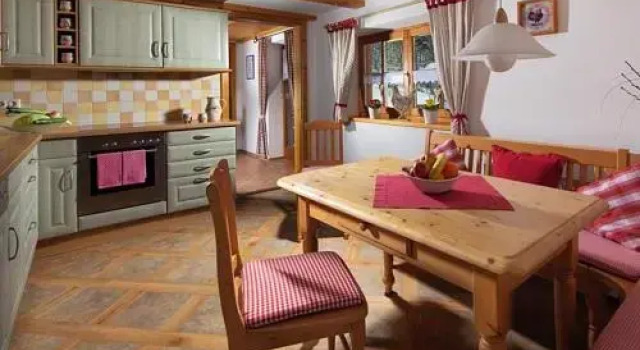 Haus Michinglehen Köppl, Varaa Hotelli Hotellit Baijeri pysäköinnillä, Pysäköinti