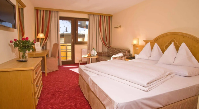 Landhotel Schützenhof, Rezerwuj Hotel Hotele w Fuschlsee z parkingiem, Parking