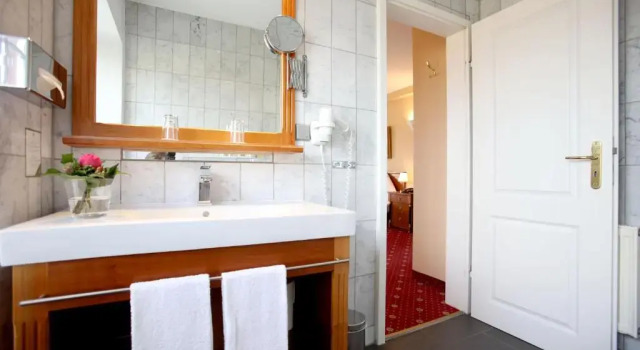 Номер Standard Hotel Schloss Edesheim