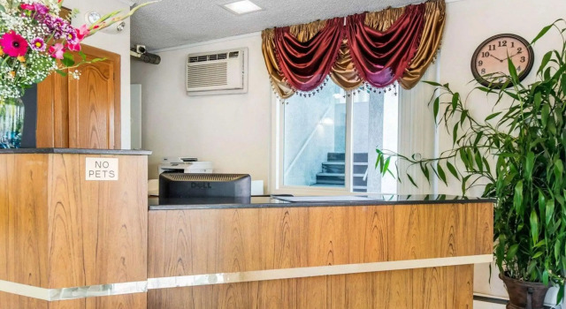Econo Lodge Colorado Springs Downtown