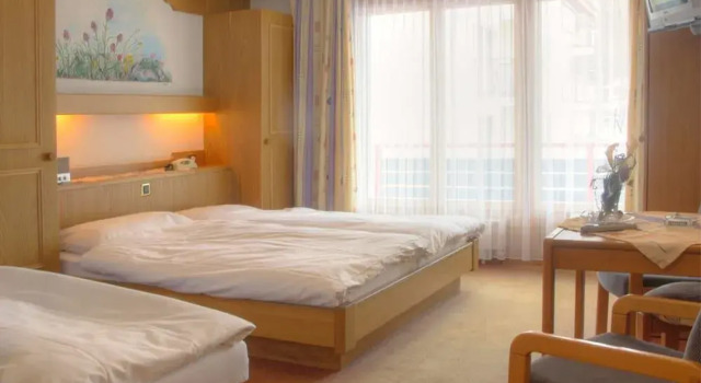 Hotel Restaurant Mattmarkblick, Buchen Sie Hotel Saas-Almagell Saastal