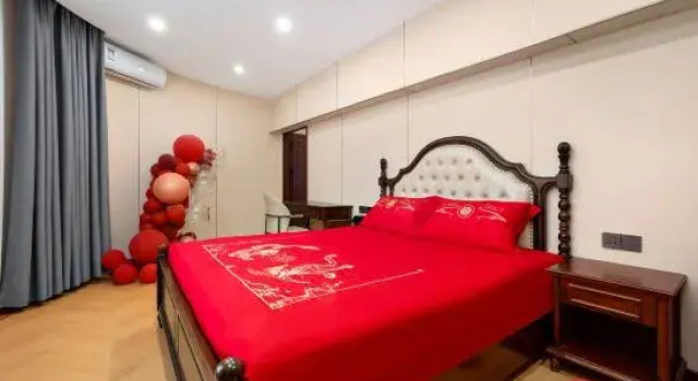 Люкс Deluxe HuLun International Hotel