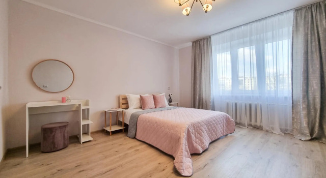 LovelyHome 39 (Lovelyhome 39) on Sailing street 31, Book Hotel Kaliningrad Kaliningrad Region