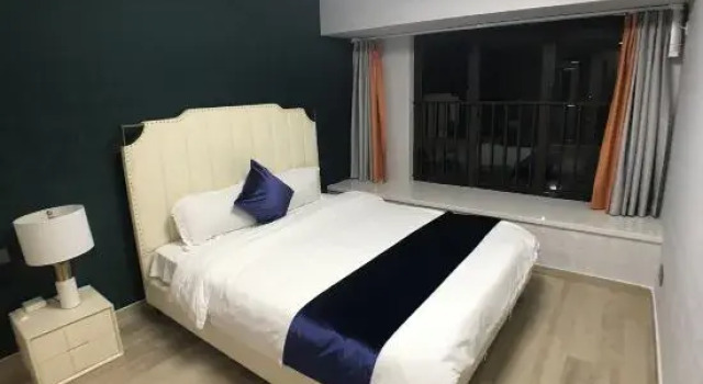 Люкс с 3 комнатами Foshan Film Villa (Gaomingmei Wuhu Branch)