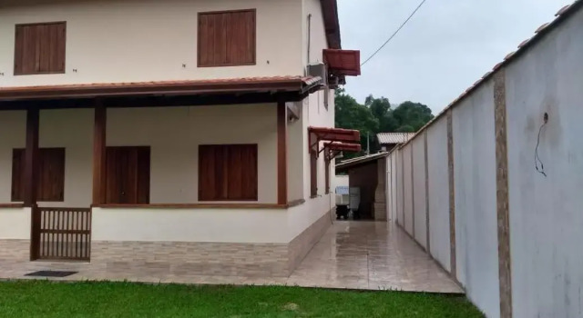 Casa Nova e Aconchegante