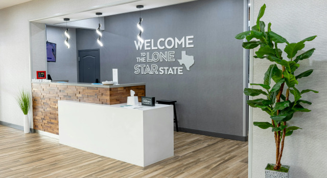 Hampton Inn & Suites Cleburne, Buchen Sie Hotel Cleburne Dallas - Fort Worth und Umgebung