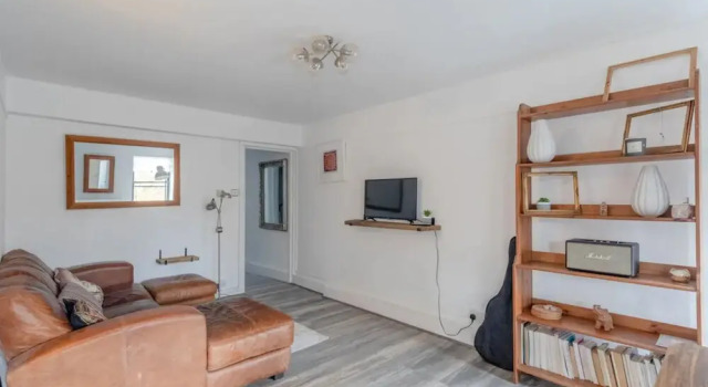 Peaceful 1 Bedroom Apartment in Pimlico Near Victoria, Забронировать Апартаменты/квартира Лондон Большой Лондон, рядом с Конференц-центр Church House Westminster