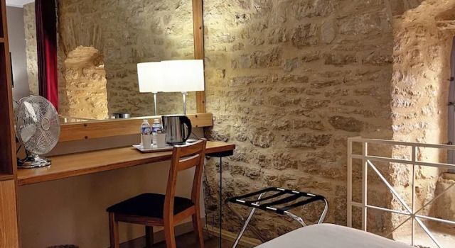 Номер Classic Hôtel Le Château Fort de Sedan