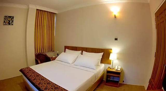 Двухместный номер Superior Holiday Hotel