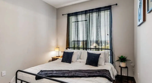 12 Min to Downtown Pool Balcony Free Parking, 予約 アパートメント オースティン Greater Austin