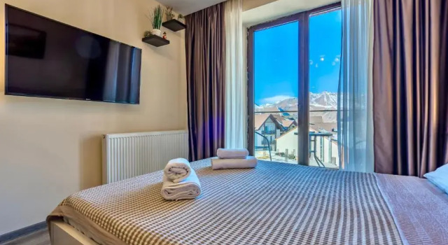 GVC 510 New Gudauri Mountain view, Забронировать Отель Отели Гудаури с бассейном, Бассейн