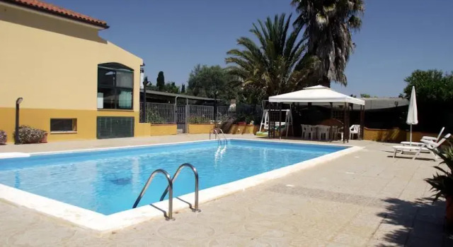 Sardinia food wine Holiday