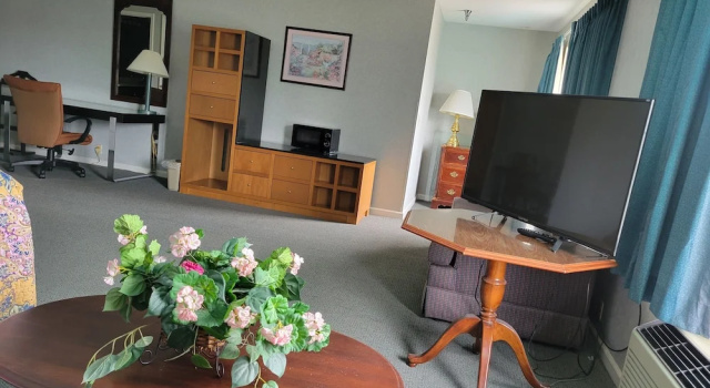 Люкс Deluxe Surrey Inn Ashland