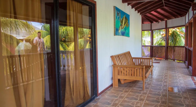 Номер Standard Coconut Tree West Bay