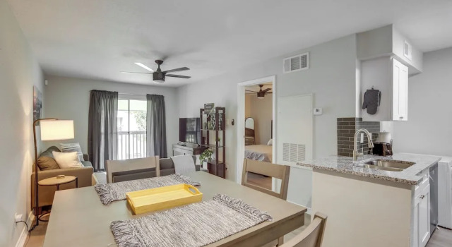 Апартаменты c 1 комнатой Montgomery Vacation Rental w/ Pool Access!