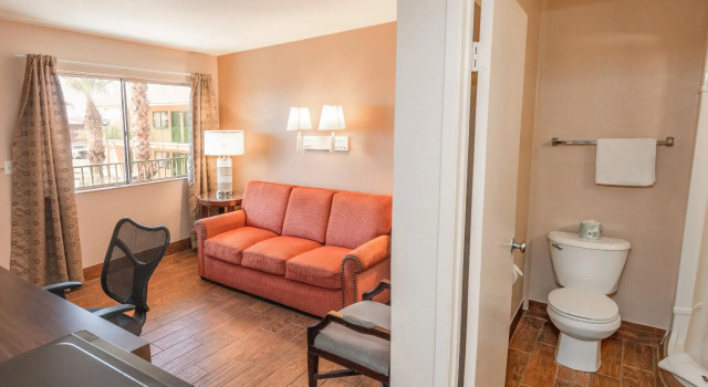 Econo Lodge Inn & Suites Yuma