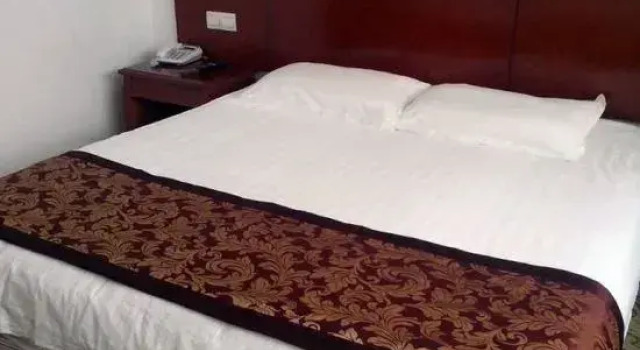 Weipai Business Hotel, Prenota Hotel Hotel a Anhui con parcheggio, Parcheggio