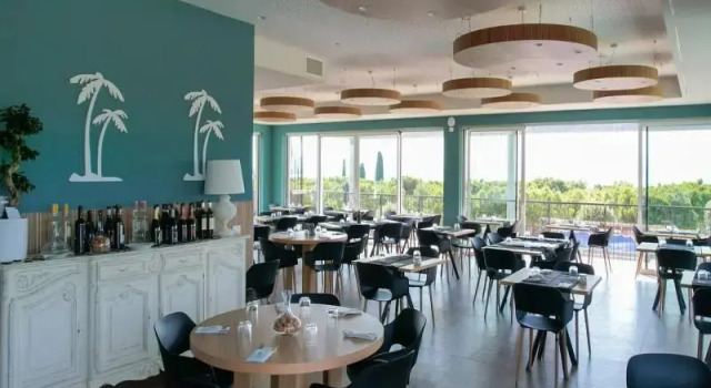 Hotiday Lazise Garda, Prenota Hotel Hotel a Veneto con piscina, Piscina