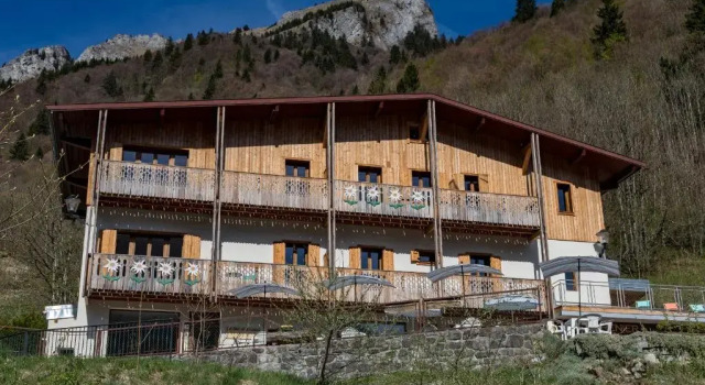 Les Chemins Du Leman, Rezervasyon Otel Novel Rhône-Alps
