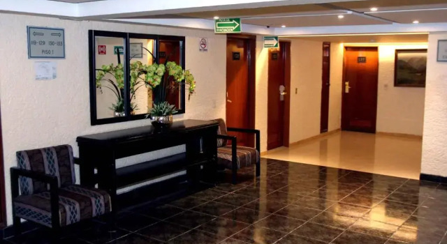 Четырёхместный номер Standard Hotel Universo