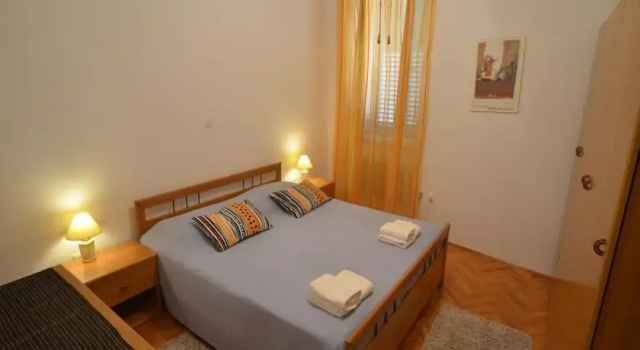 House Flora, Забронировать Апартаменты/квартира Ровинь Rovinj Riviera, рядом с Пристань для яхт Ровиня