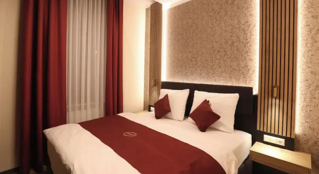 Номер Deluxe Hotel Golden Pearl Magdeburg im Stadtzentrum