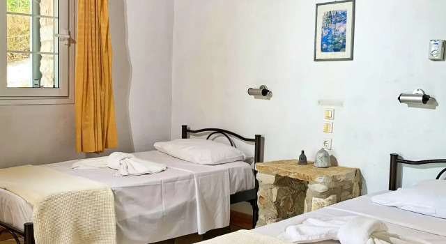 Вилла с 2 комнатами Scirocco & Folitsa Villas