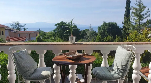 Апартаменты c 1 комнатой с балконом и с видом на море Villa Flora