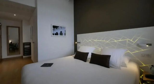Двухместный номер Comfort Hôtel In Situ