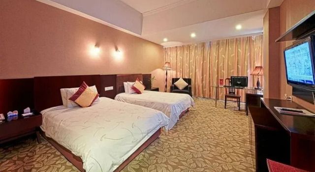 Lijing Holiday Inn Hotel - Changzhou, Book Hotel Hoteller i Tianning med parkering, Parkering