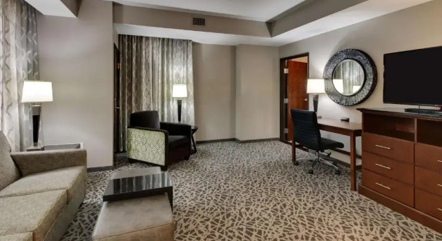 Двухместный люкс Drury Plaza Hotel Milwaukee Downtown