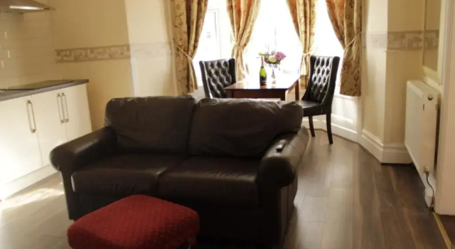 Люкс Deluxe Clifton Villa Guest House