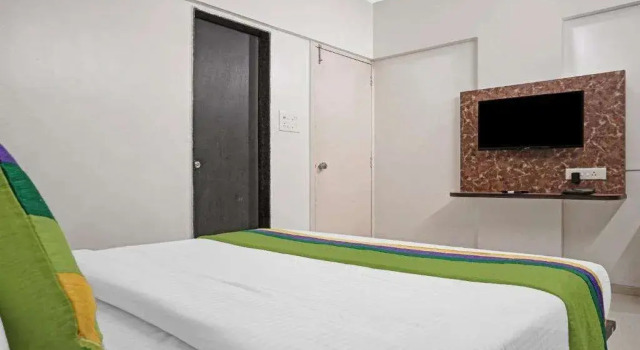 Treebo Diamond Residency - DDPK Inn, Забронировать Отель Отели штата Махараштры 3 звезды, 3*