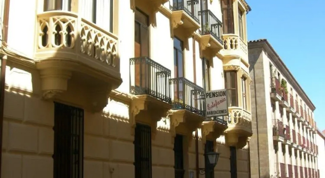 Pension Estefania