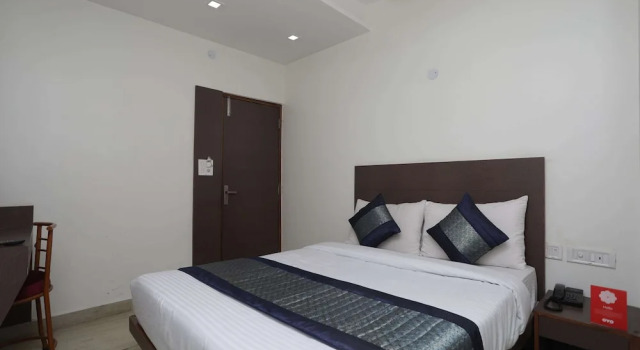 Двухместный номер Standard OYO 12519 Hotel Sun Palace