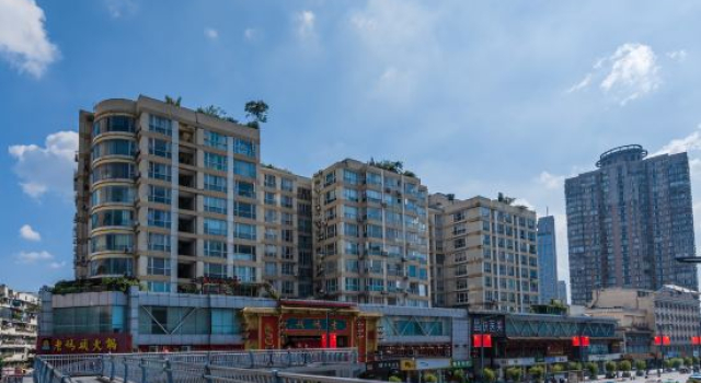 Bao'er Jie's Homestay (Chunxi Road Taikoo Li), Prenota Hotel Chengdu Sichuan, vicino a Dongmen Bridge Station