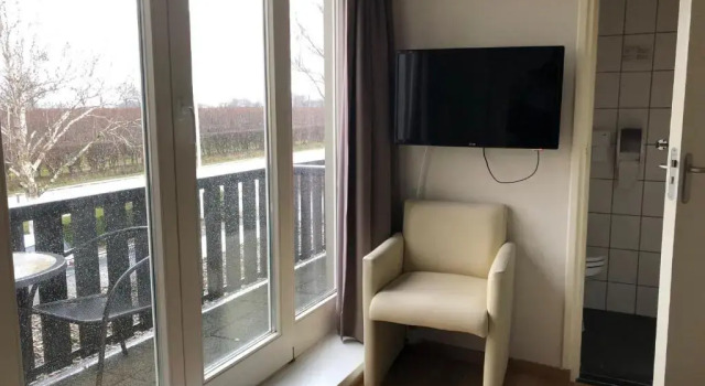 Двухместный номер Standard с балконом Hotel de Plank - alle kamers met airconditioning