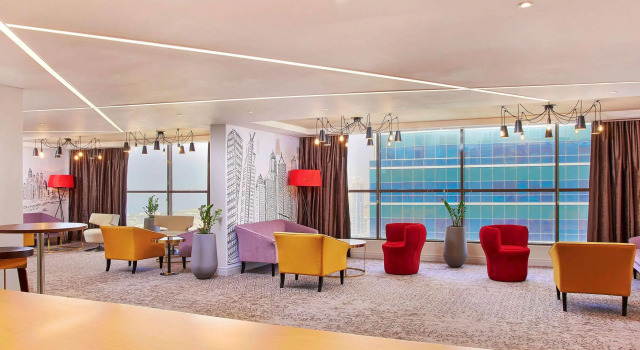 Отель Mercure Dubai Barsha Heights Hotel Suites And Apartments