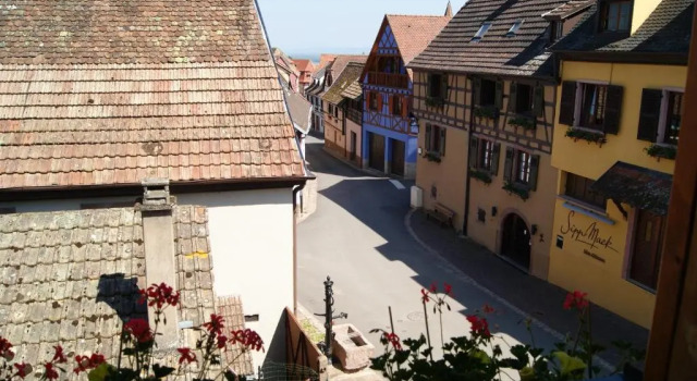 Le Divin Gîte Classé 4 étoiles, Забронировать Апартаменты/квартира Отели Alsace Wine Route с парковкой, Парковка