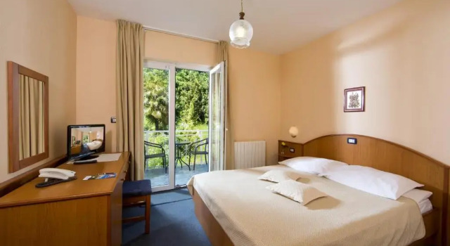 Двухместный номер Standard с видом на горы Hotel Stanger