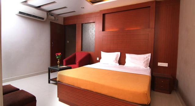 Люкс Hotel City Tower, Chennai Central