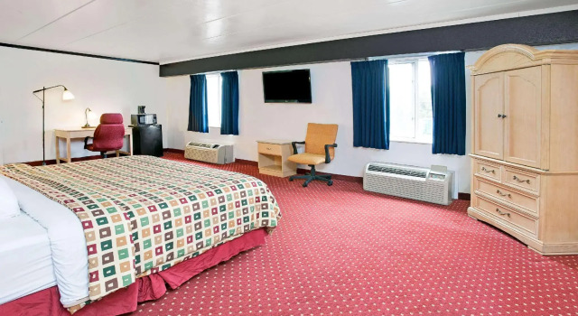 Двухместный номер Standard Days Inn by Wyndham Livonia Canton Detroit