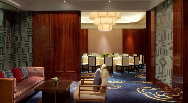 Radisson Blu Hotel Kashgar, Buchen Sie Hotel Hotels in Kashgar mit Frühstück, Frühstück