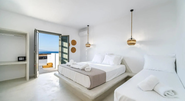 The Amethyst Exclusive Suites Oia
