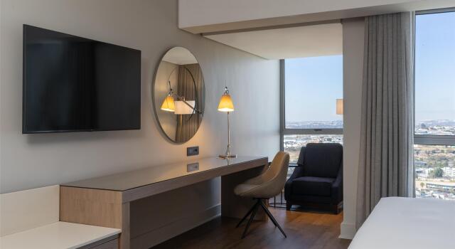 Номер Executive Radisson Blu Hotel Sandton