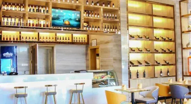 Kyriad Marvelous Hotel (Meizhou High Speed Railway Station), Boek Hotel Hotels in Guangdong met parkeren, Parkeren