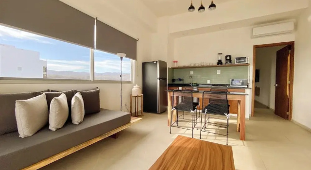 Полулюкс с балконом и с видом на бассейн Itare Beach House