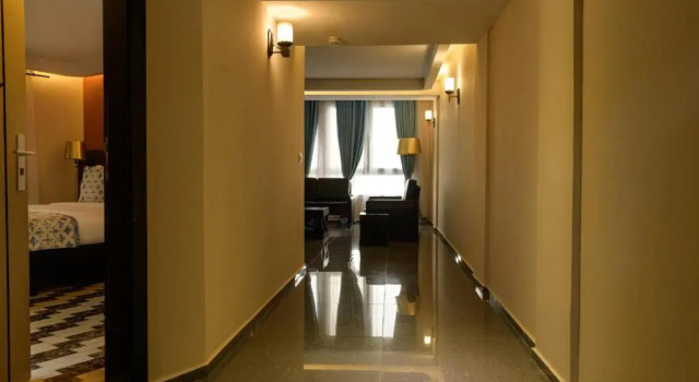 Семейный люкс SOAHO Douala Airport Hôtel